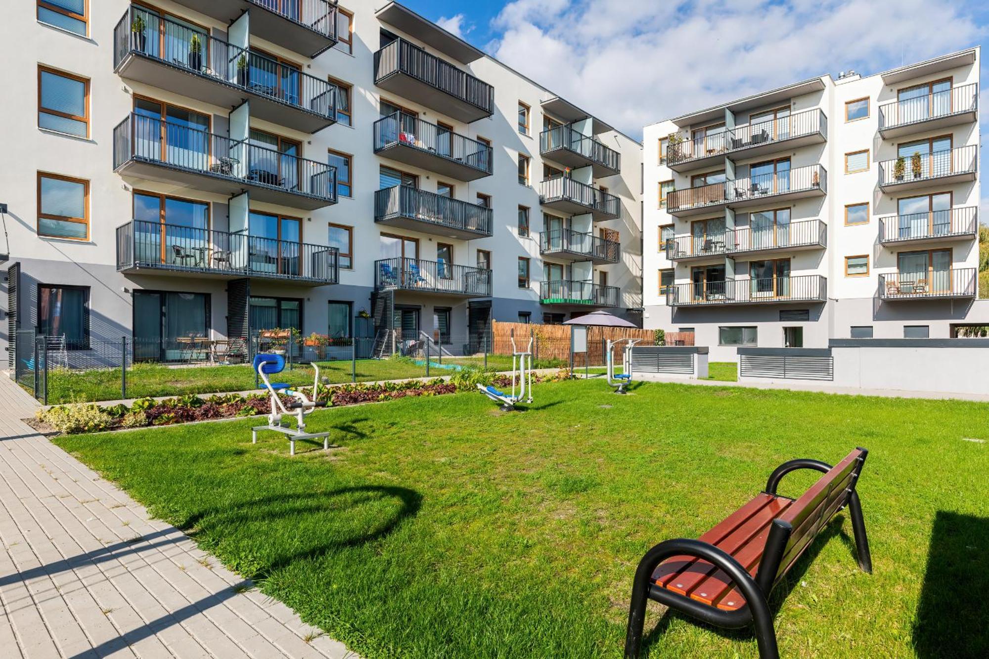 Color Apartments Apartament Black & White Kołobrzeg Esterno foto